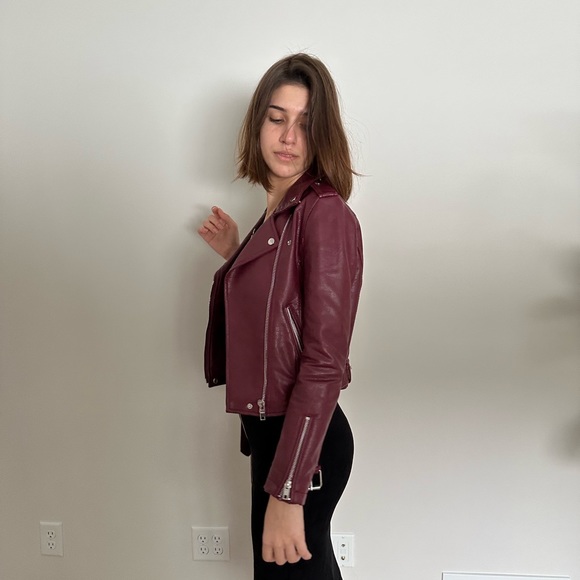 Leather jacket - Picture 3 of 5
